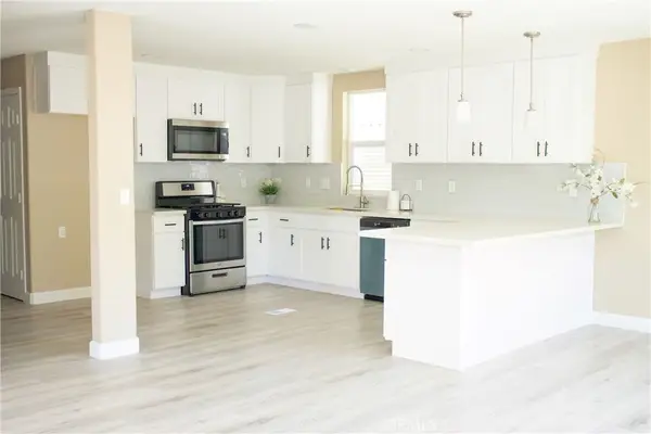 26350 26350 Cortrite, Hemet, CA 92545