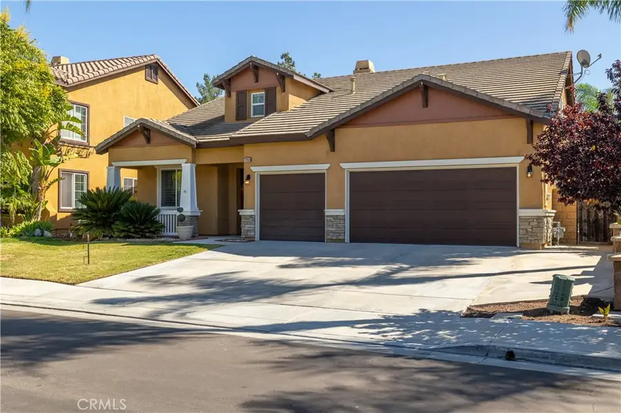 37068 Edgemont, Murrieta, CA 92563 - Image #2