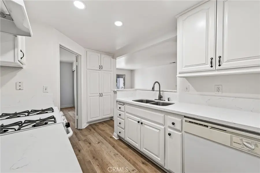 16377 Lakeshore #2C, Lake Elsinore, CA 92530 - Image #3