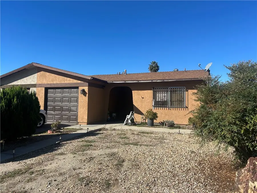627 Corona, Hemet, CA 92545 - Image #2