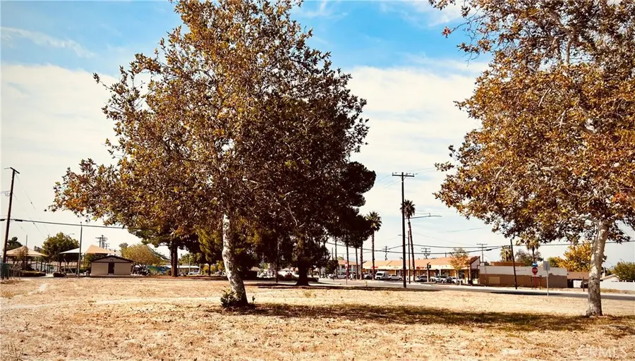 467 S Hewitt, San Jacinto, CA 92583 - #3