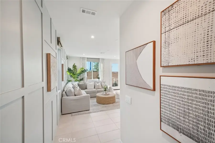 16079 Montenegro Lane, Fontana, CA 92336 - Image #2