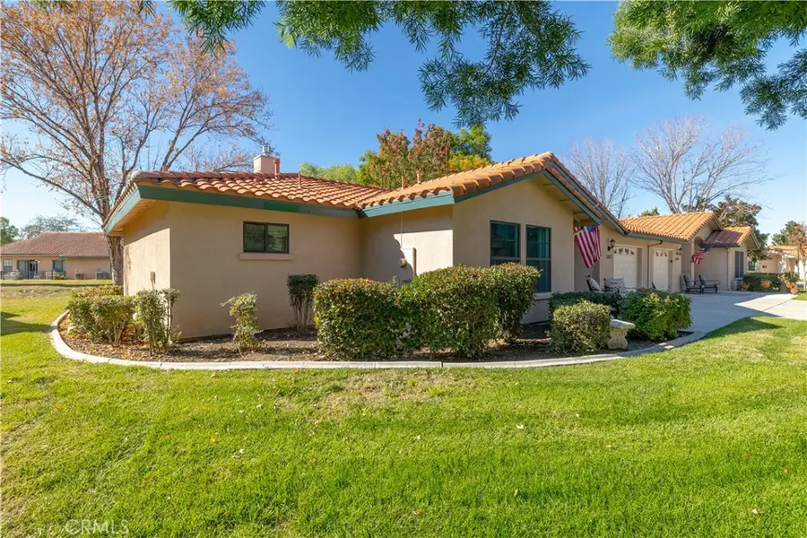 1057 Clubhouse Drive, Hemet, CA 92545 - Image #2