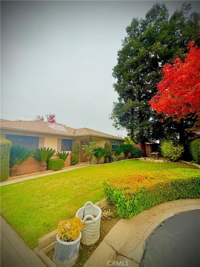 6380 N 5th St, Fresno, CA 93710 - Image #1