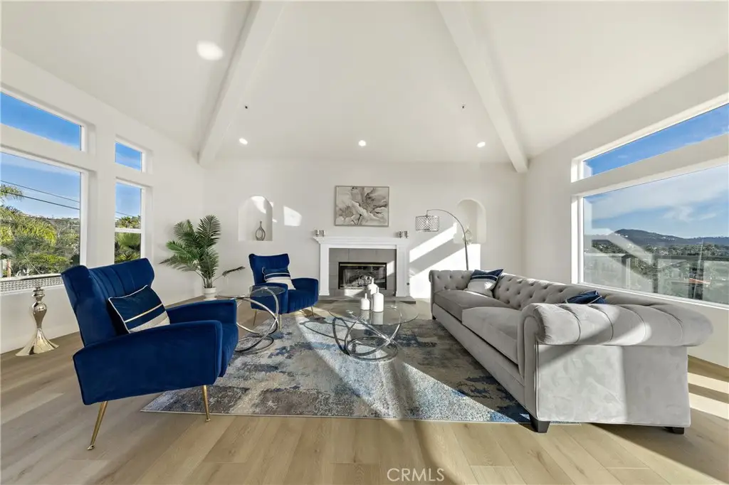 1522 Maxwell Lane, Vista, CA 92084 - #1