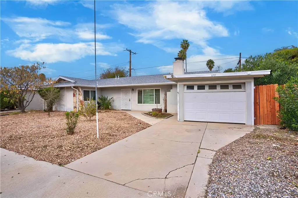 690 Barber, Hemet, CA 92543 - Image #1