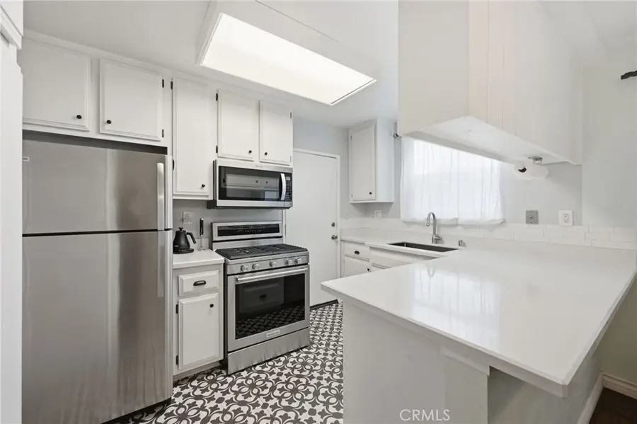 3600 Kalsman, Los Angeles, CA 90016 - #2