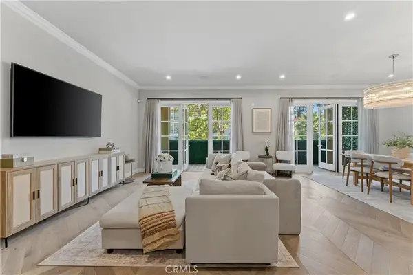 11500 San Vicente Boulevard #202, Los Angeles, CA 90049