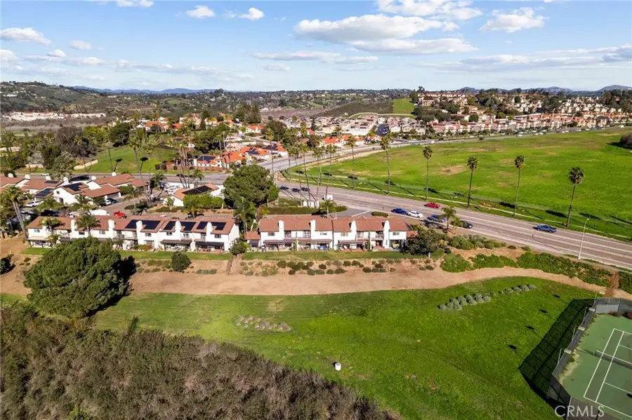 5492 Villas Drive, Bonsall, CA 92003 - Image #2