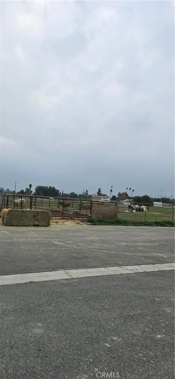 26312 Hemet, Hemet, CA 92544 - #2