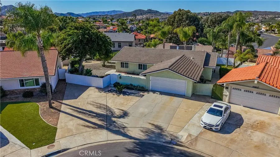 22568 Castle Crag Drive, Canyon Lake, CA 92587 - Image #2