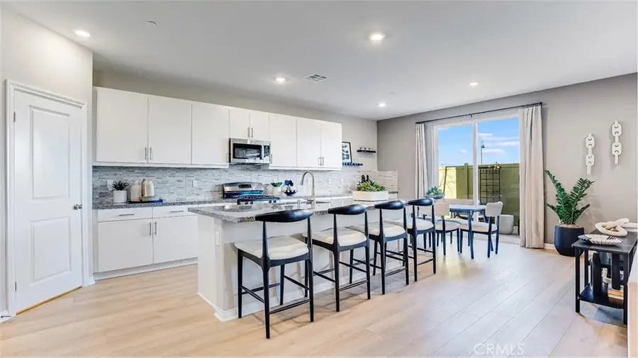 17562 Bassets Street, Hesperia, CA 92345 - #3