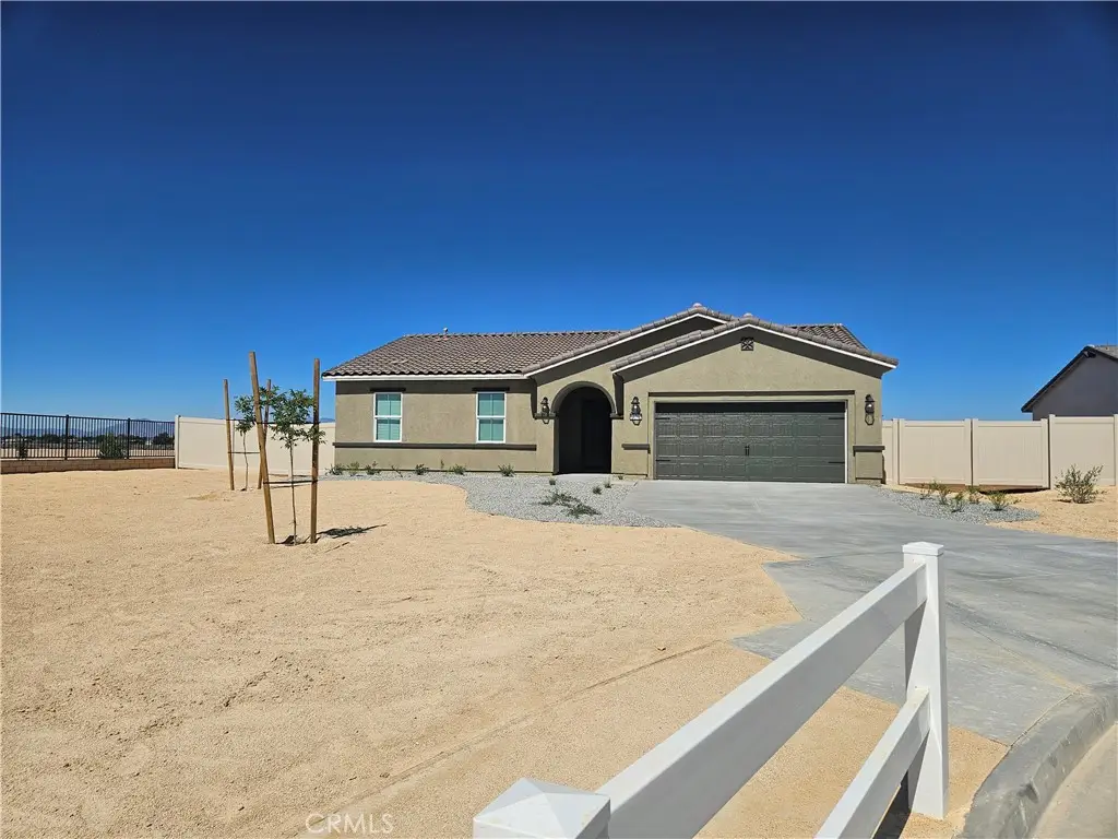 14792 Desert Lily Court, Apple Valley, CA 92307 - #1