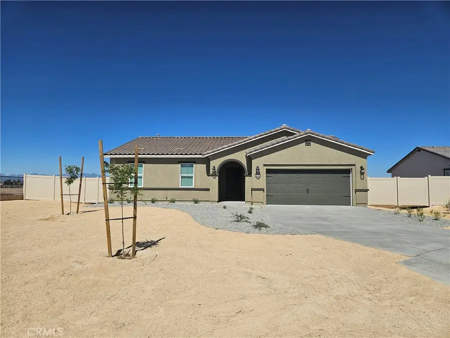 14792 Desert Lily Court, Apple Valley, CA 92307 - #2