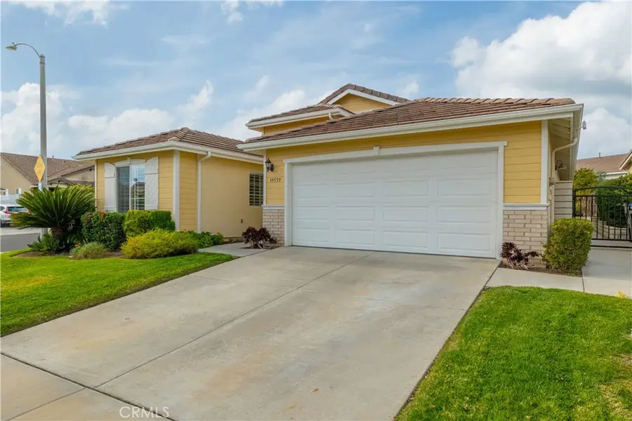 39559 Stags Leap Drive, Murrieta, CA 92563 - Image #2