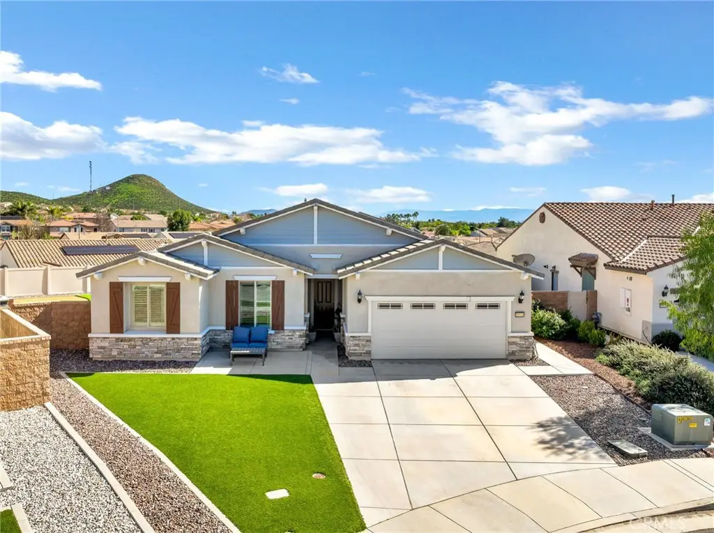 31524 Mojave Red Court, Menifee, CA 92584 - Image #1