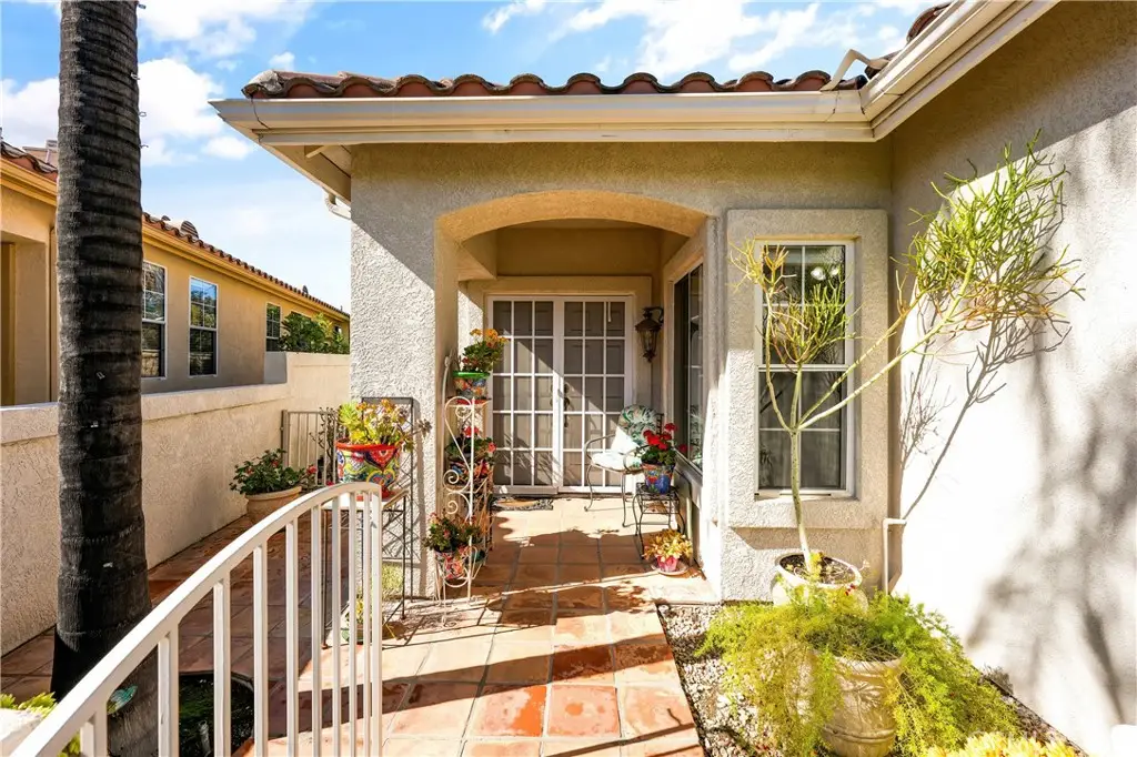 40465 Via Camposeco, Murrieta, CA 92562 - #1