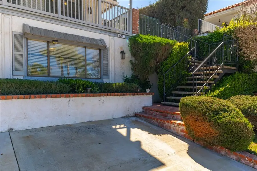 22081 Village Way Drive, Canyon Lake, CA 92587 - #3