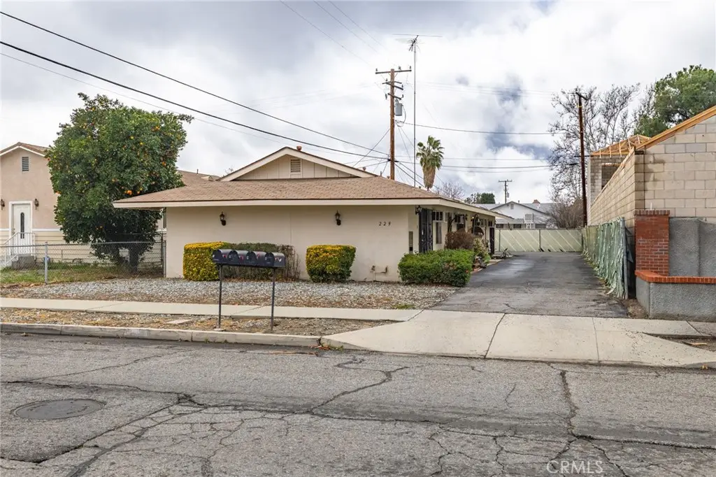 229 S Carmalita, Hemet, CA 92543 - #1