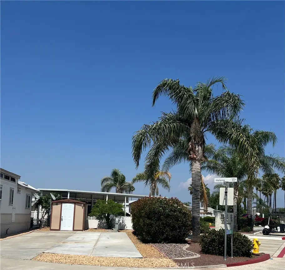 1295 S Cawston Avenue, Hemet, CA 92545 - #1