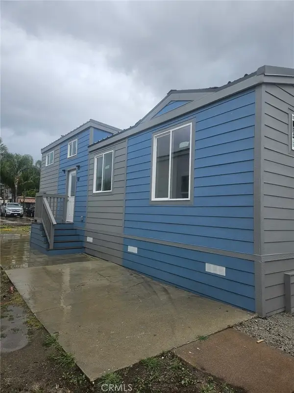 501 S Mistletoe #17, San Jacinto, CA 92582