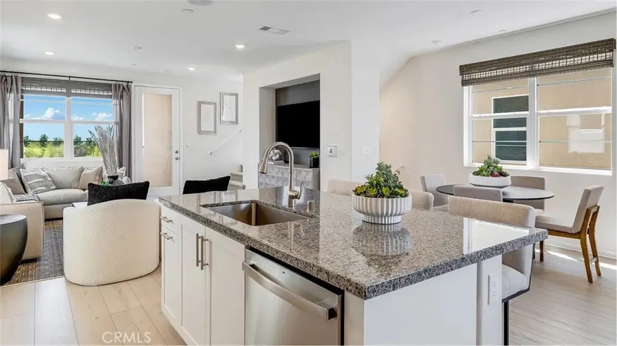 2618 E Hyde Paseo, Ontario, CA 91762 - #3