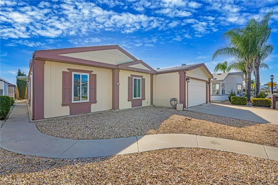 1250 N Kirby #156, Hemet, CA 92546 - #3