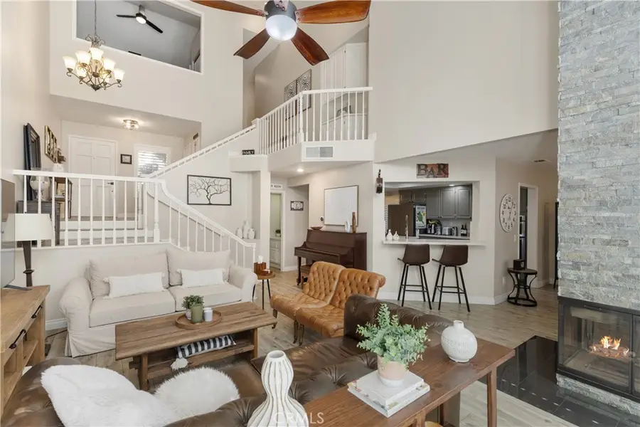 38574 Lochinvar Court, Murrieta, CA 92562 - #2