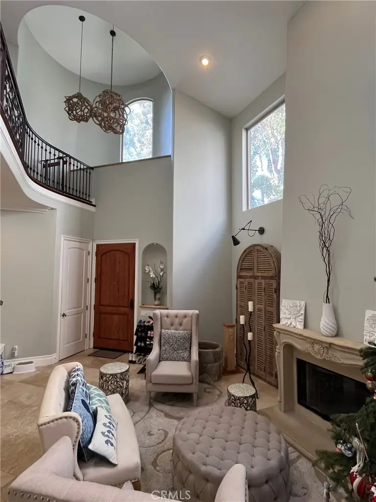 3200 Elm Avenue, Manhattan Beach, CA 90266 - #3