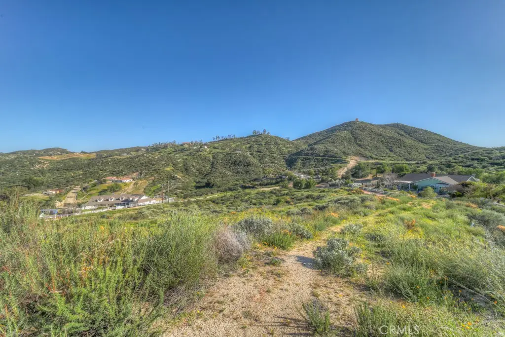 32465 Crooked Arrow, Wildomar, CA 92595 - #1