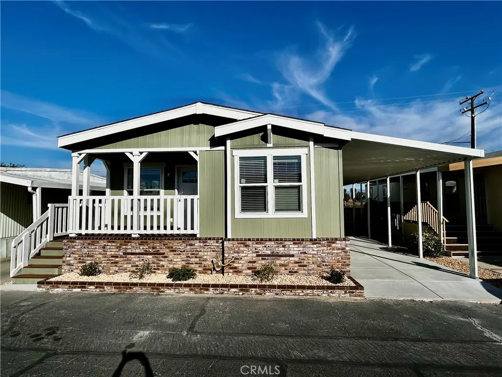 675 W Oakland Avenue #B8, Hemet, CA 92543 - #1