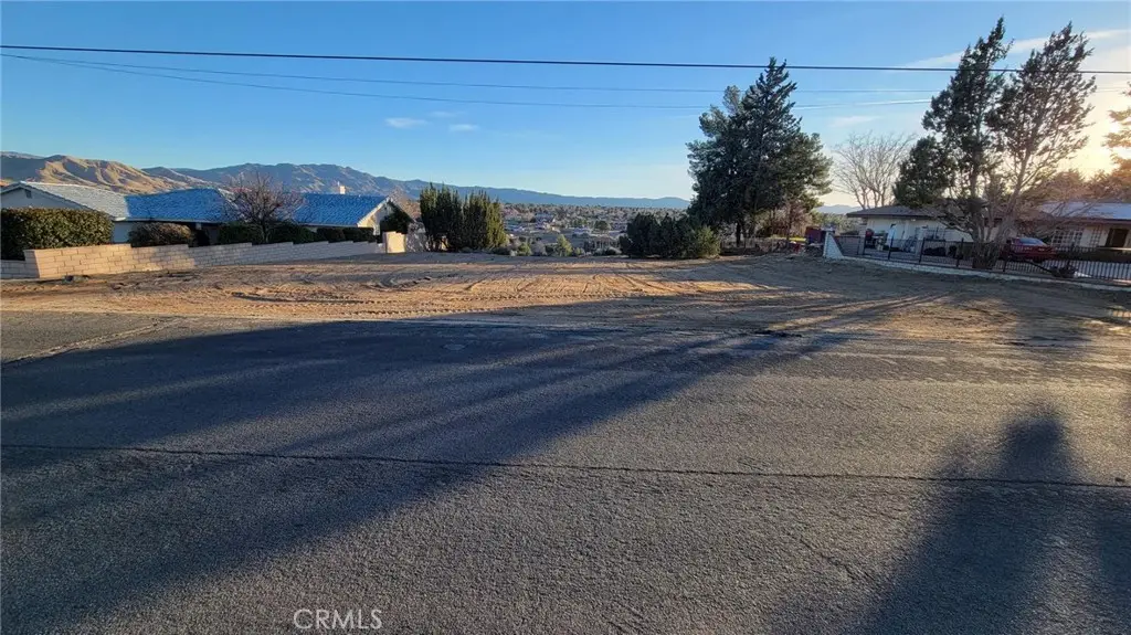 18155 Orange, Hesperia, CA 92345 - #1