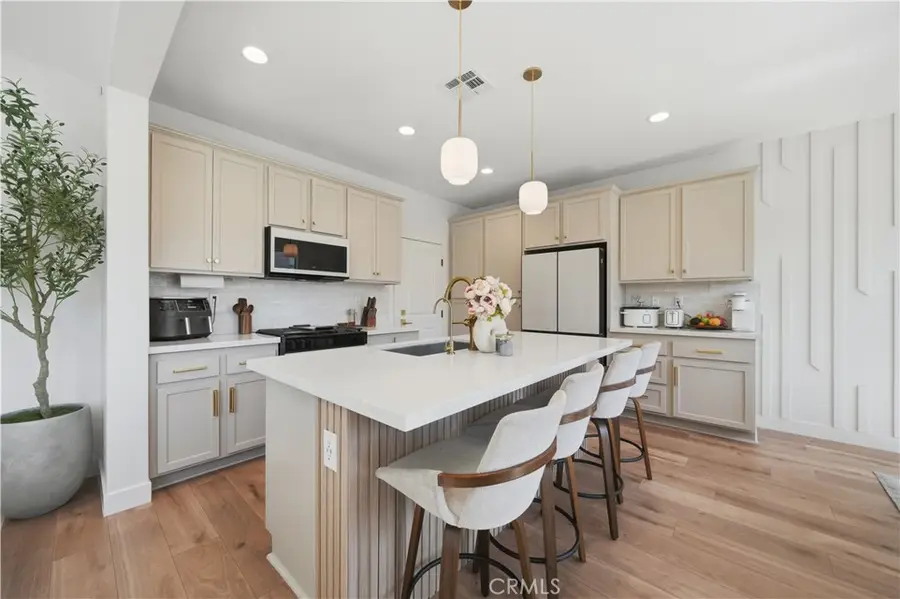 4243 Adishian #104, Corona, CA 92883 - #2