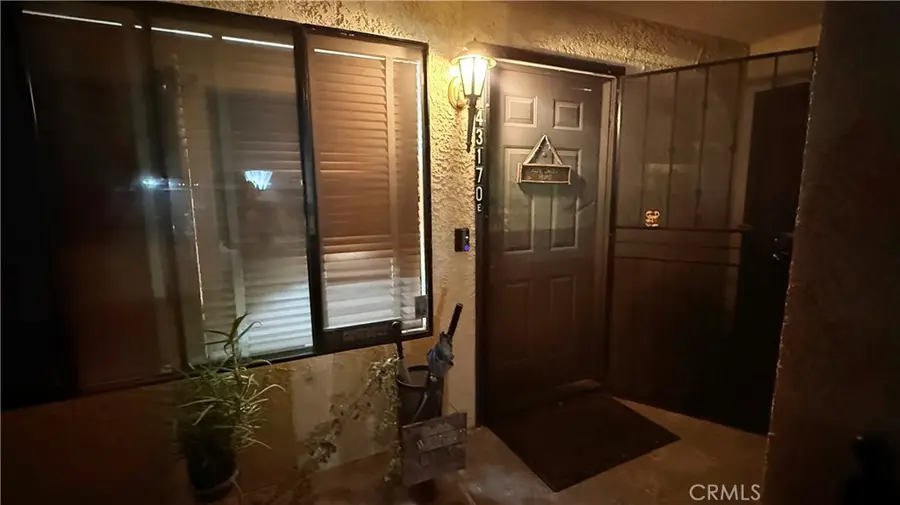 43170 Wall #E, Hemet, CA 92544 - #2