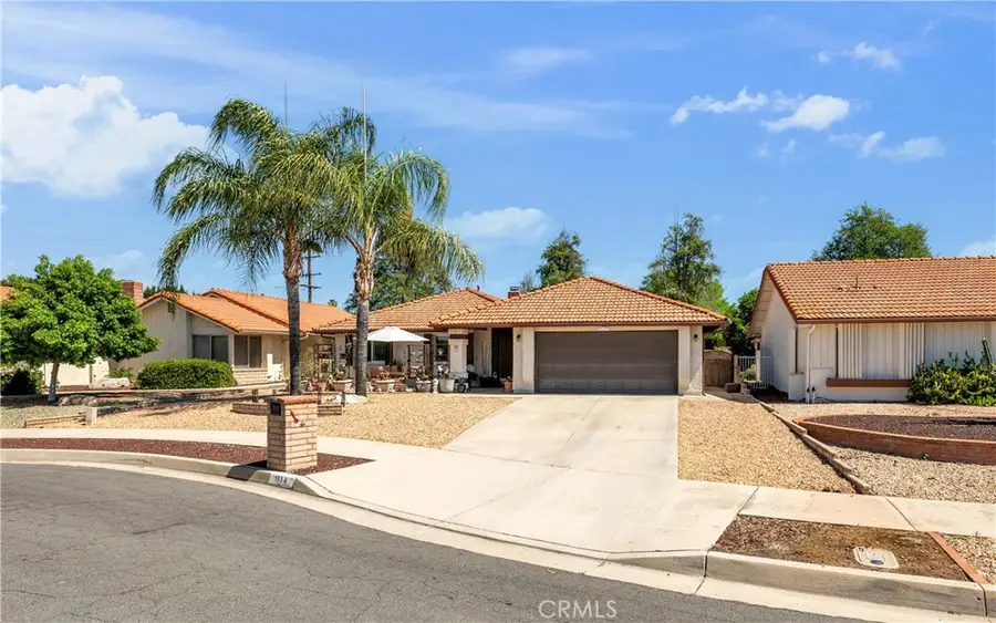 1114 Bottle Tree, Hemet, CA 92545 - #2