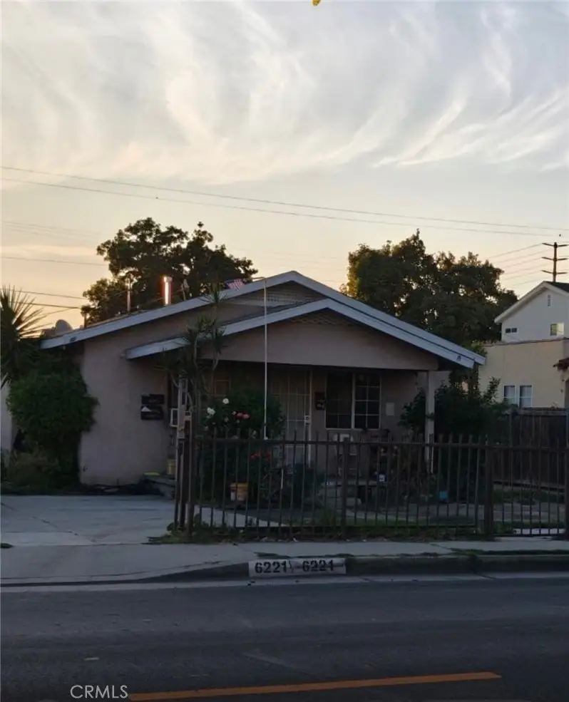 6221 Heliotrope, Bell, CA 90201 - #1
