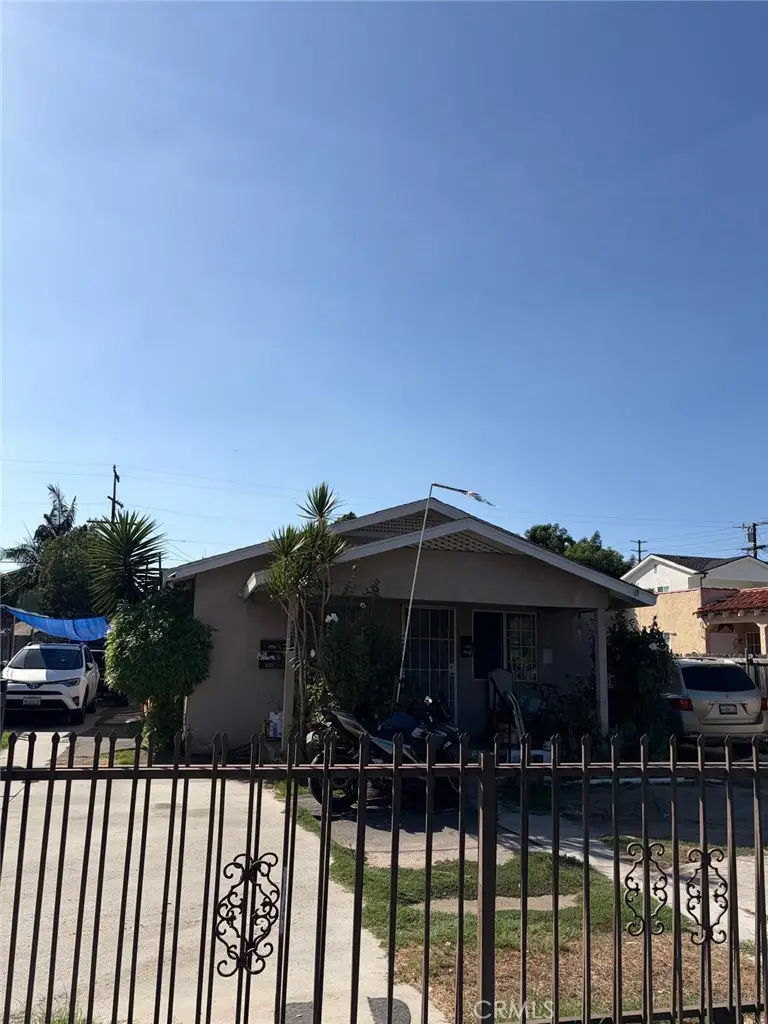 6221 Heliotrope, Bell, CA 90201 - #2