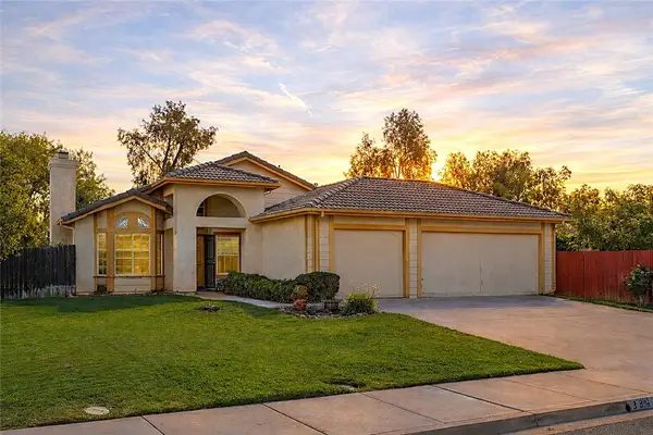 39622 Cedarwood Dr, Murrieta, CA 92563
