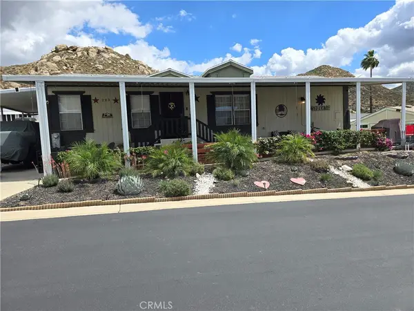 1536 South State Street #223, Hemet, CA 92543