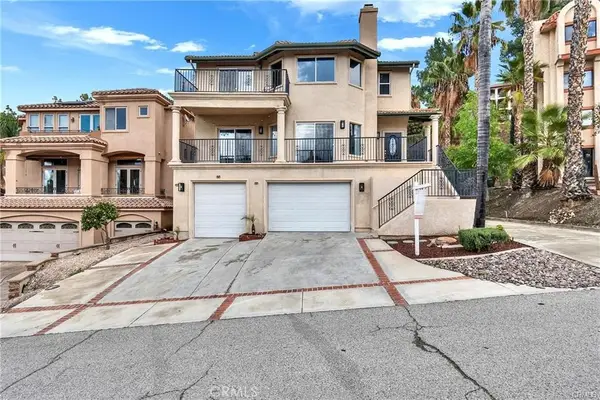 29641 Vacation Drive, Canyon Lake, CA 92587