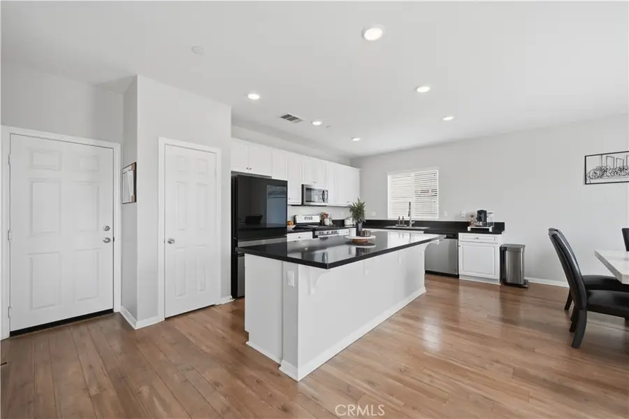 581 Pooish, San Jacinto, CA 92582 - #2