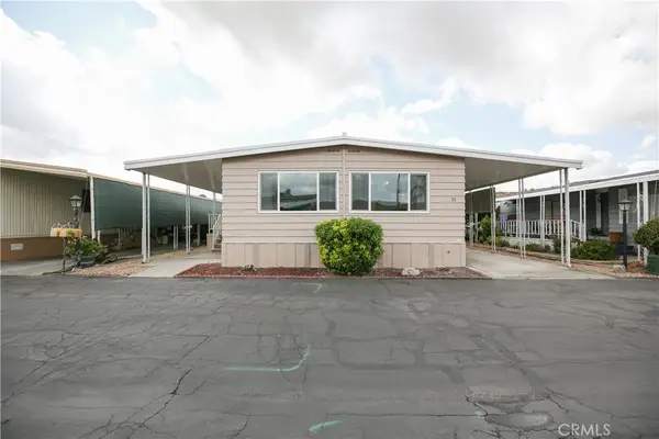 45521 State Highway 74 #35, Hemet, CA 92544