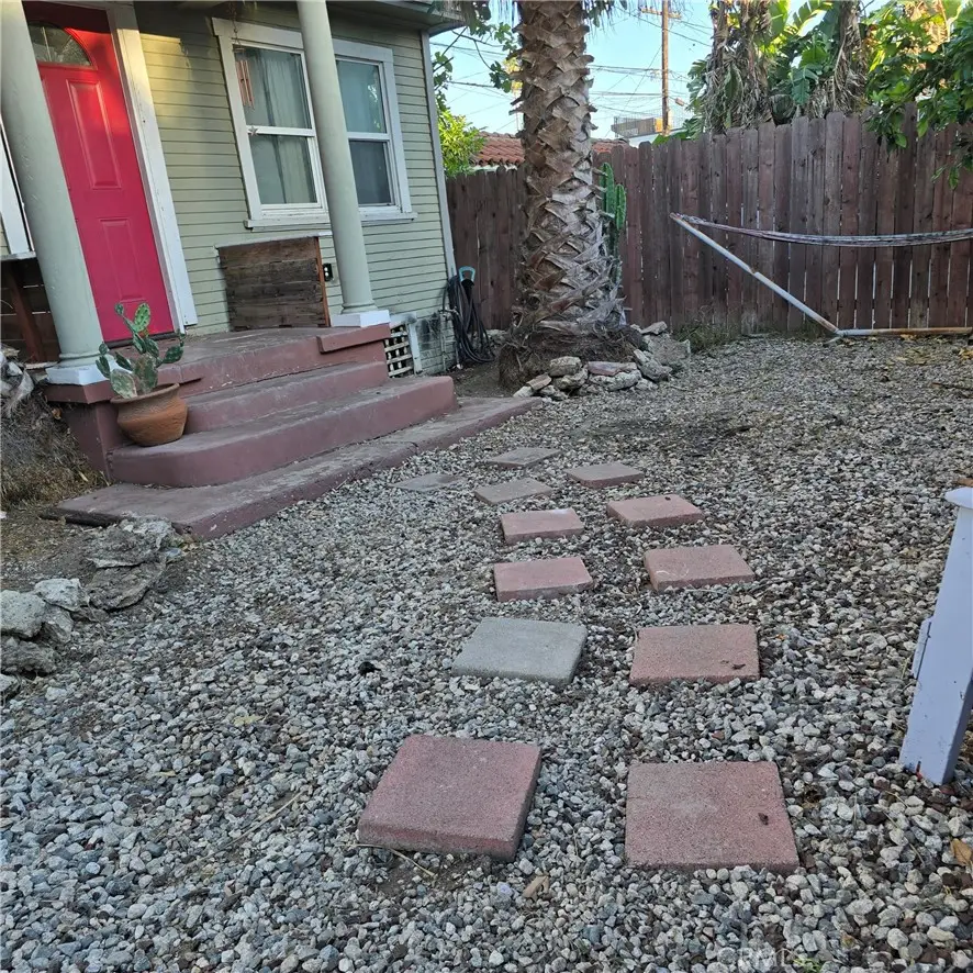 800 Hobart Boulevard, Los Angeles, CA 90029 - #2