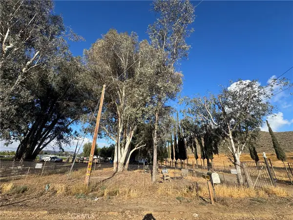 28265 California, Winchester, CA 92596