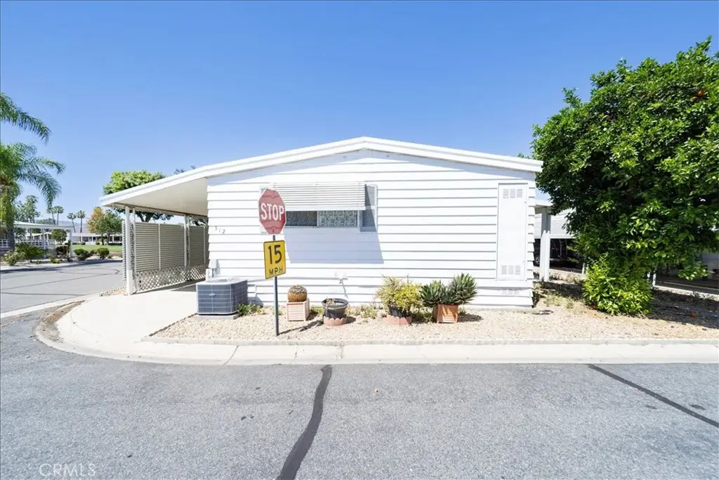5001 W Florida Avenue #512, Hemet, CA 92545 - #1