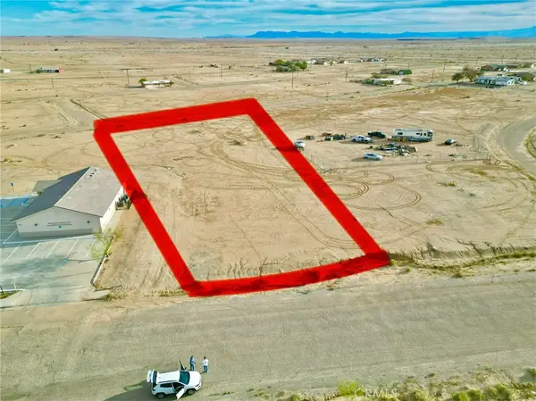 1221 Riviera Circle, Thermal, CA 92274