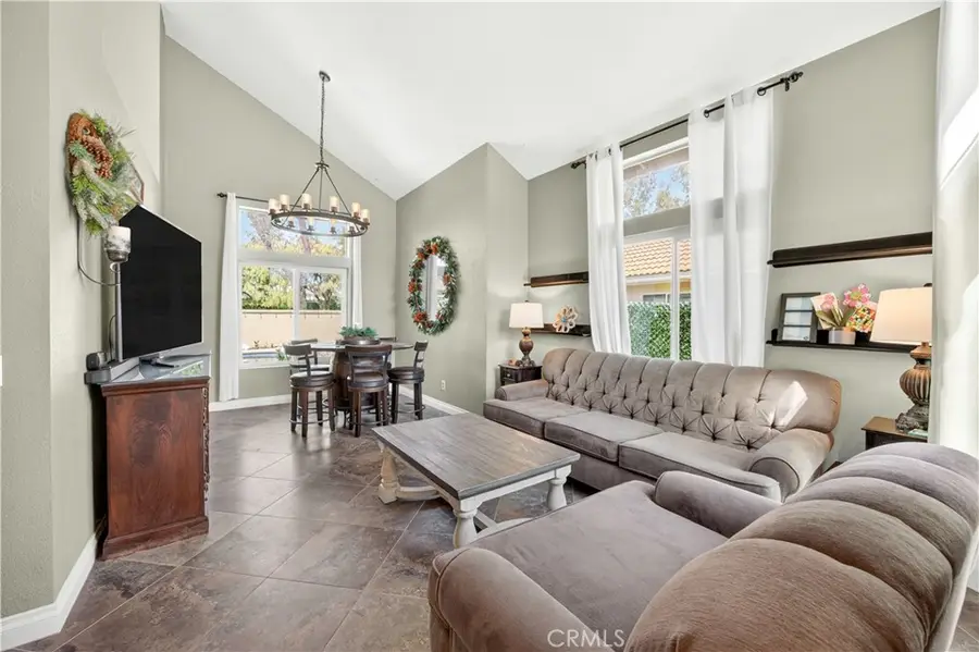 32000 Calle Espinosa, Temecula, CA 92592 - #3