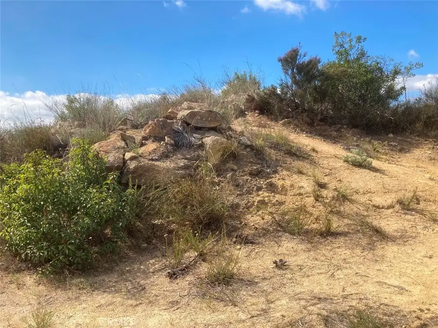 2 Daneri Lane, Temecula, CA 92590 - #3