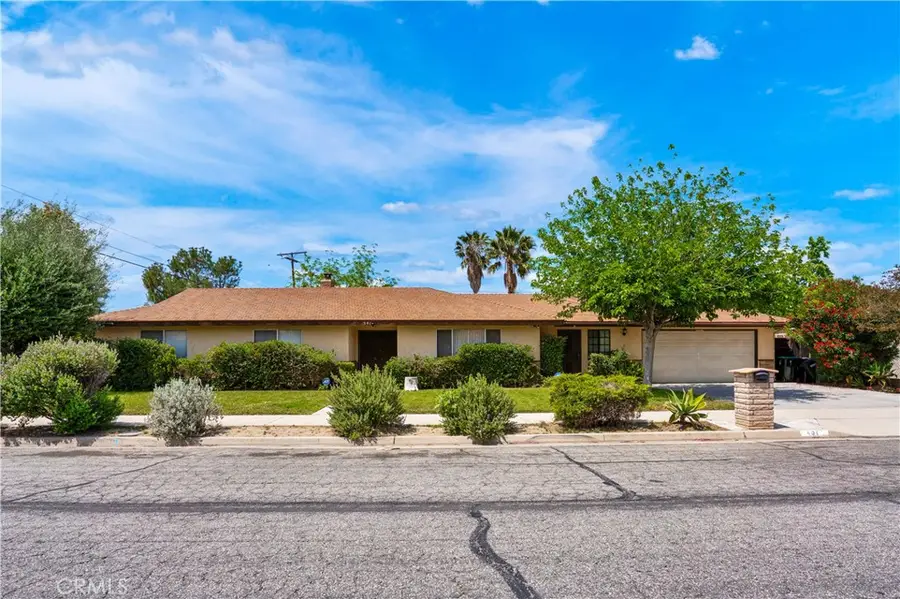 591 S Juanita, Hemet, CA 92543 - #3