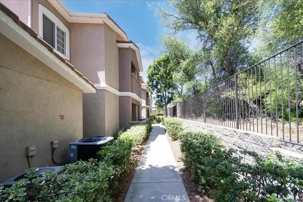41410 Juniper Street #424, Murrieta, CA 92562